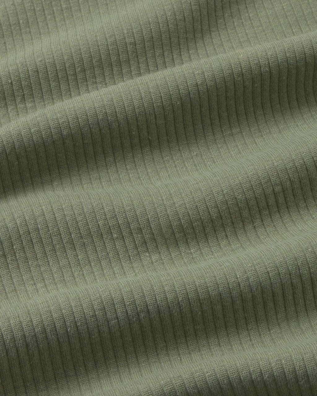 Rollkragentop aus Hanf Aine - Grün