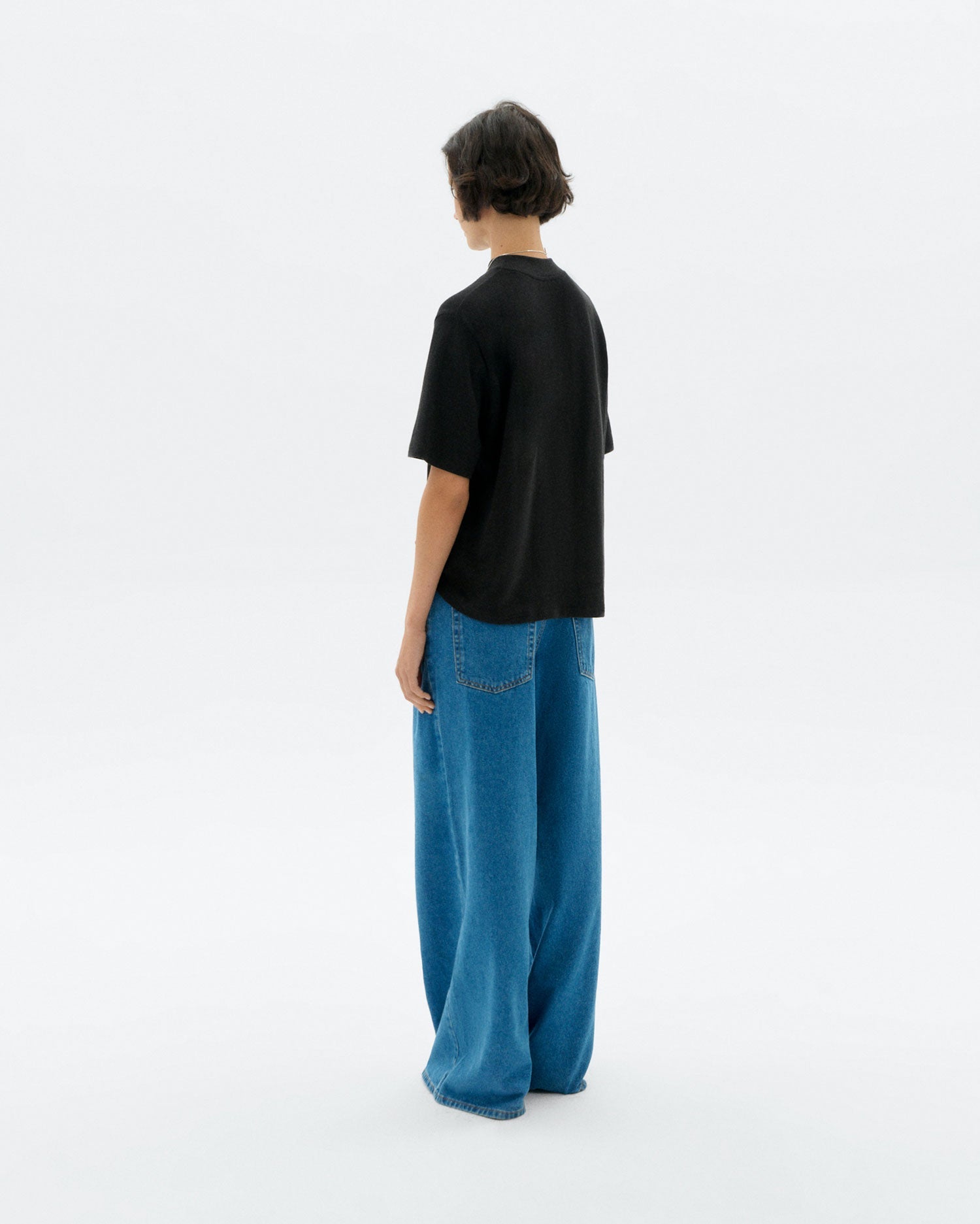 Camiseta negra hemp Aidin sostenible - 4