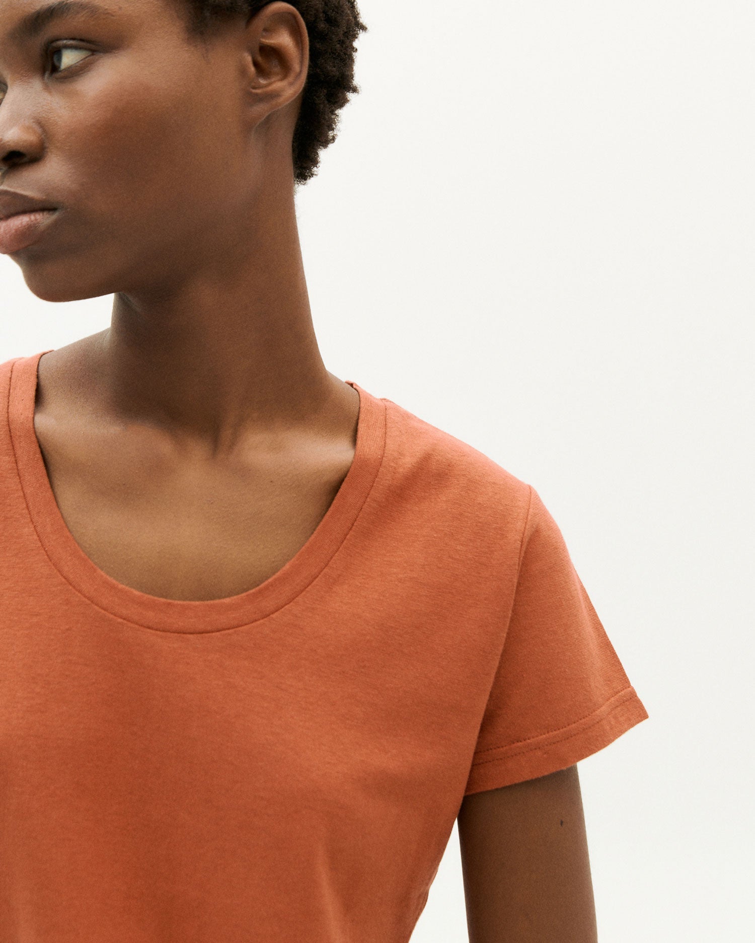 T-Shirt Regina - Rouge