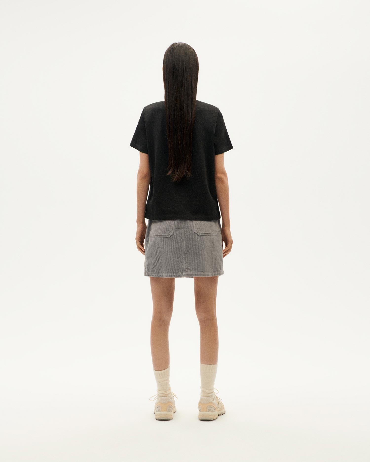 Camiseta negra soleil Ida sostenible-4