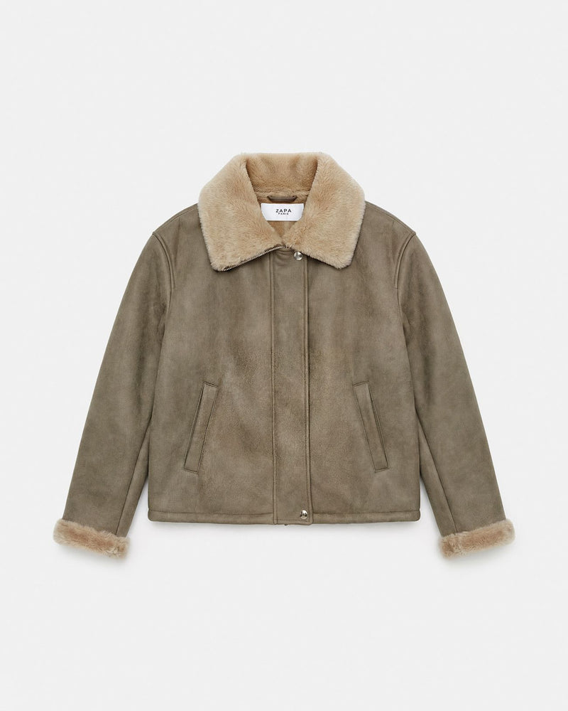 Veste courte en suédine kaki à col effet peau lainée_1