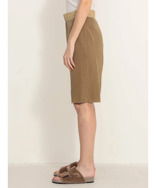 Mid-Length Walking Short - Bronze Pigment - Women