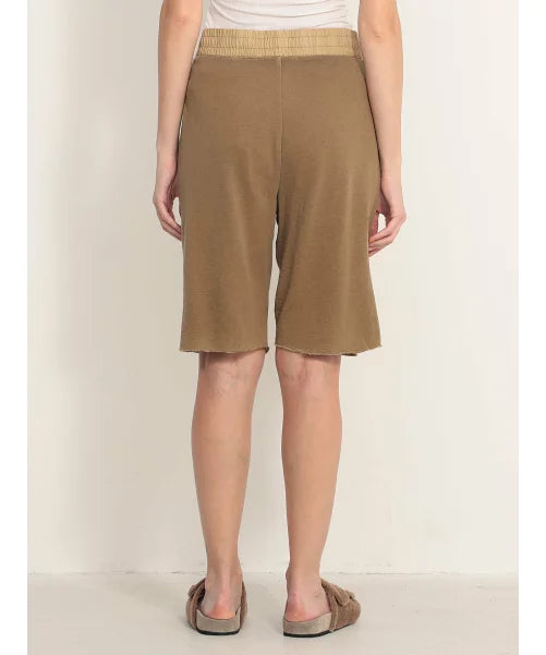 Mid-Length Walking Short - Bronze Pigment - Women