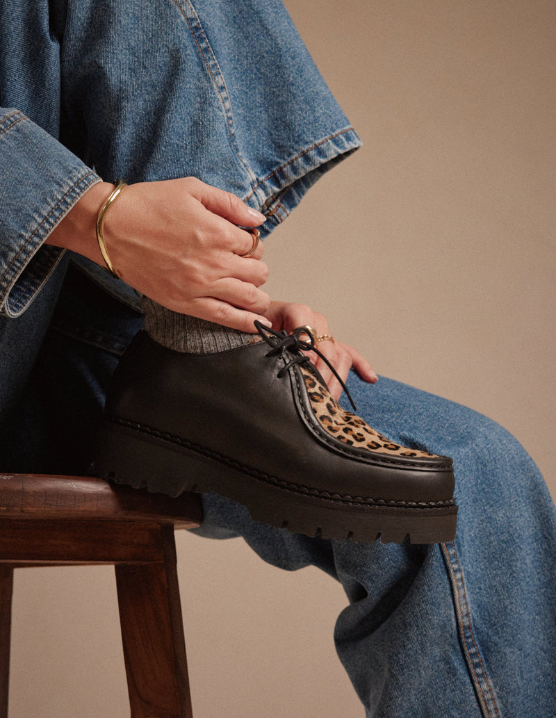 Derbies Deborah - Cuir Noir Et Pony Leopard