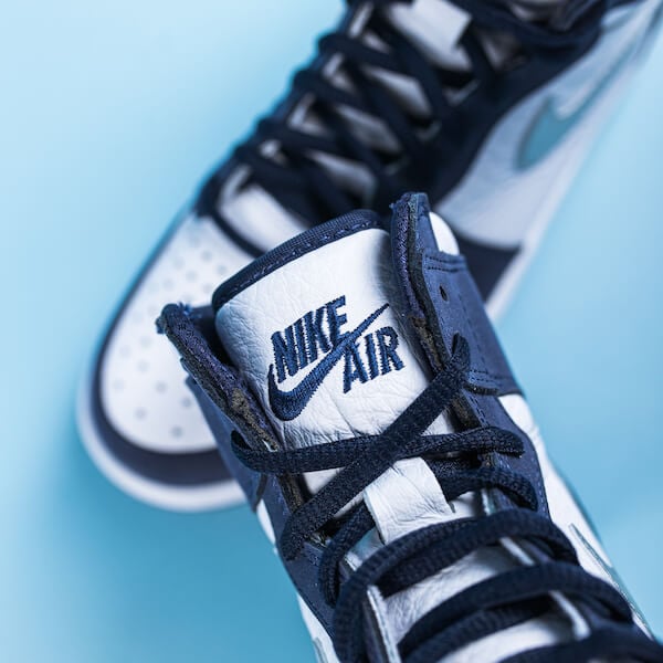 Air Jordan 1 Retro High Midnight Navy (2020) - Bleu