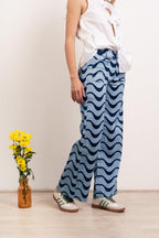 Valeria Olas Vaqueros Azules