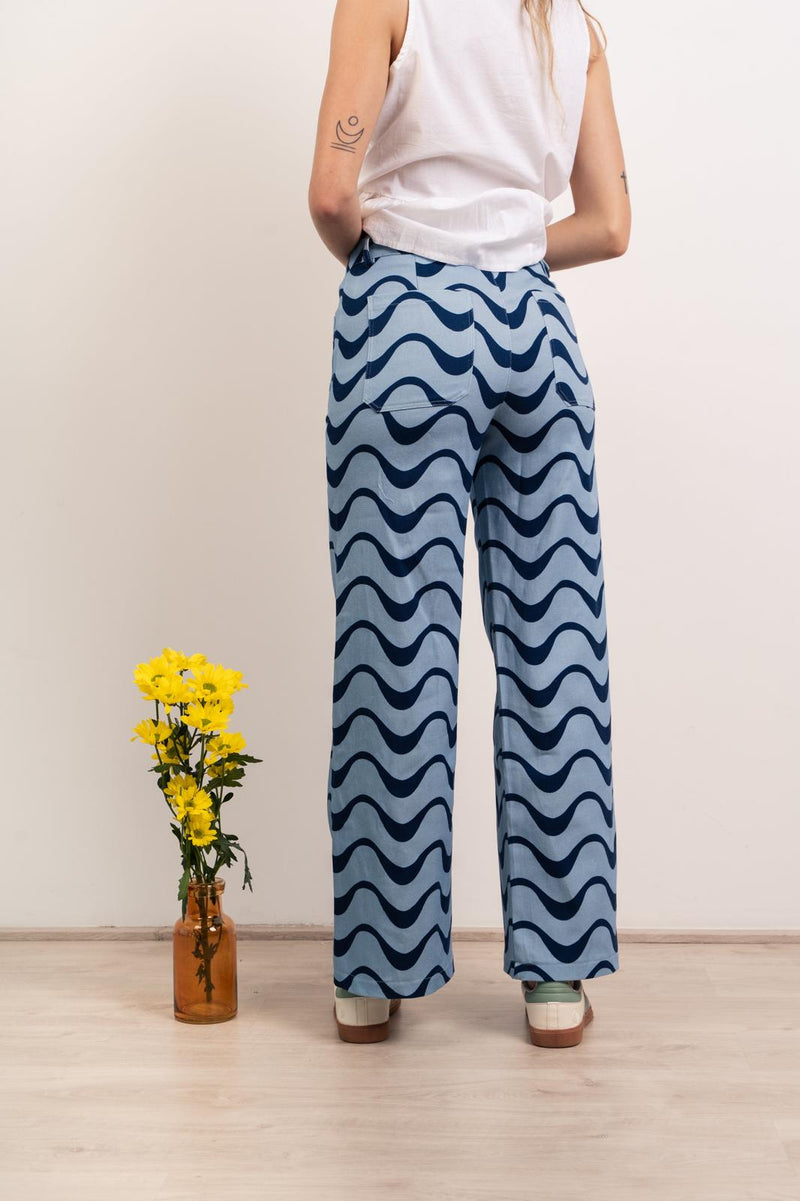 Jean Bleu Valeria Waves