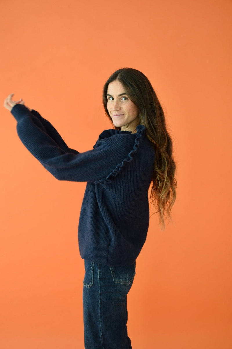 Pull Nora Marine