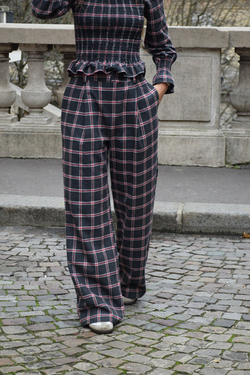 Alia Cuadros Pants Gray Y Red