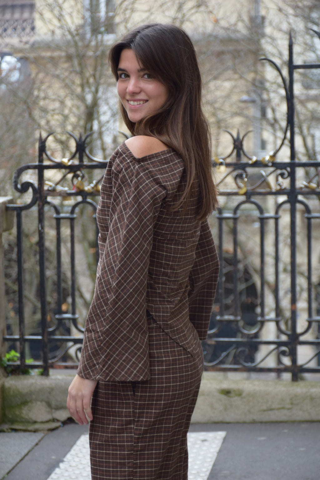 Top Camisero Alia Marrón