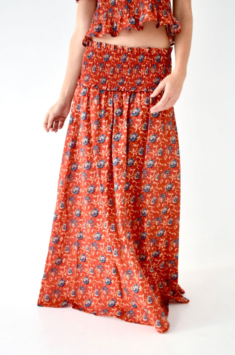 Bruna Lirio Skirt Red