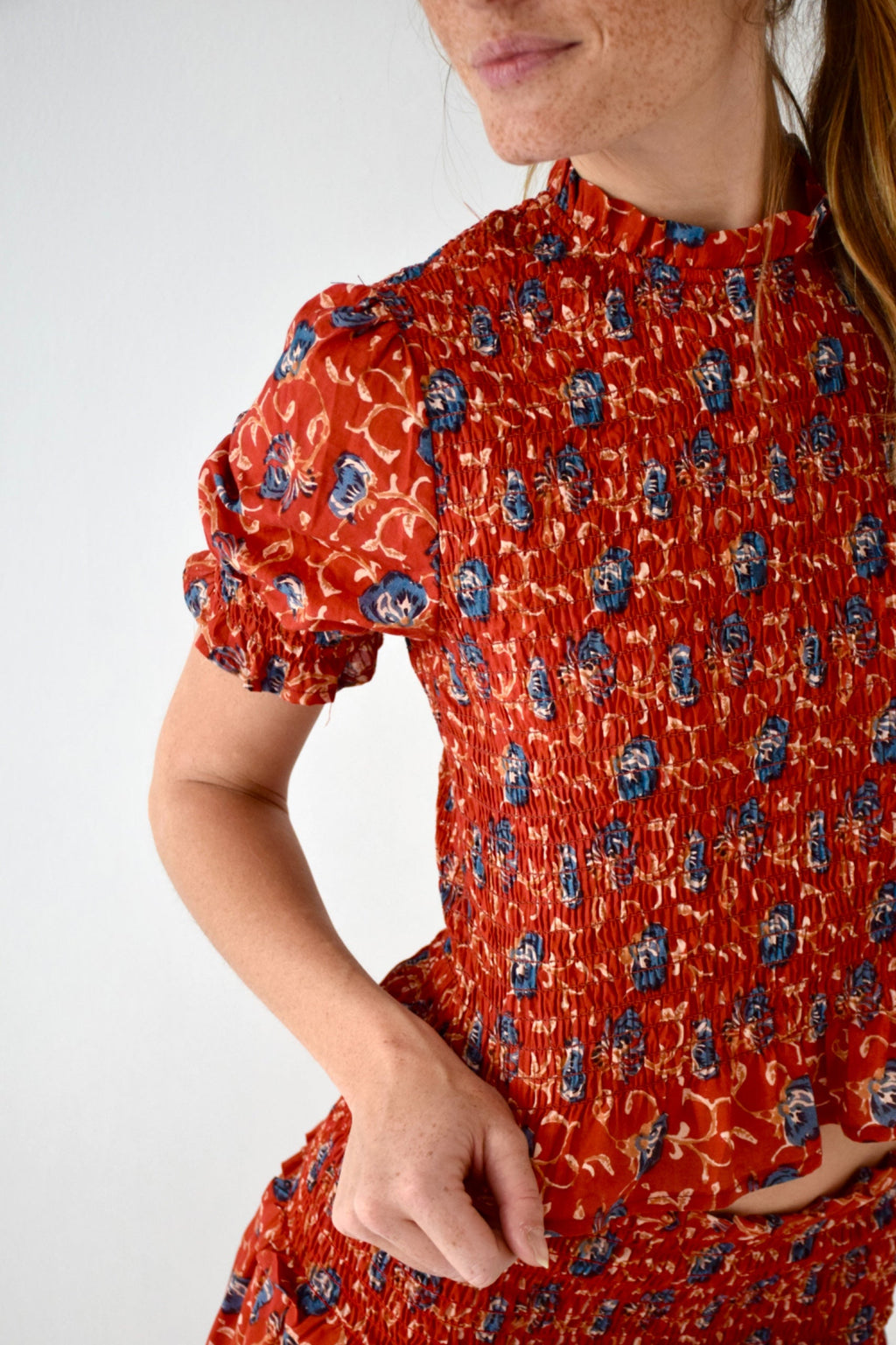 Top Bruna Lirio Red