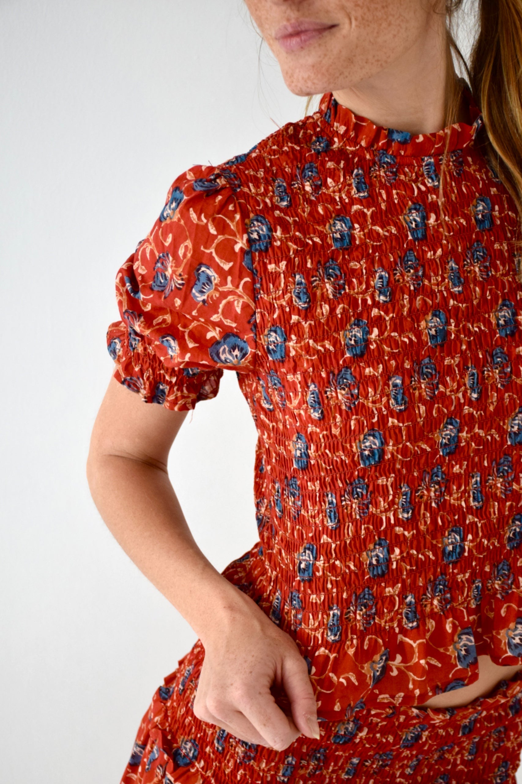 Top Bruna Lirio Red