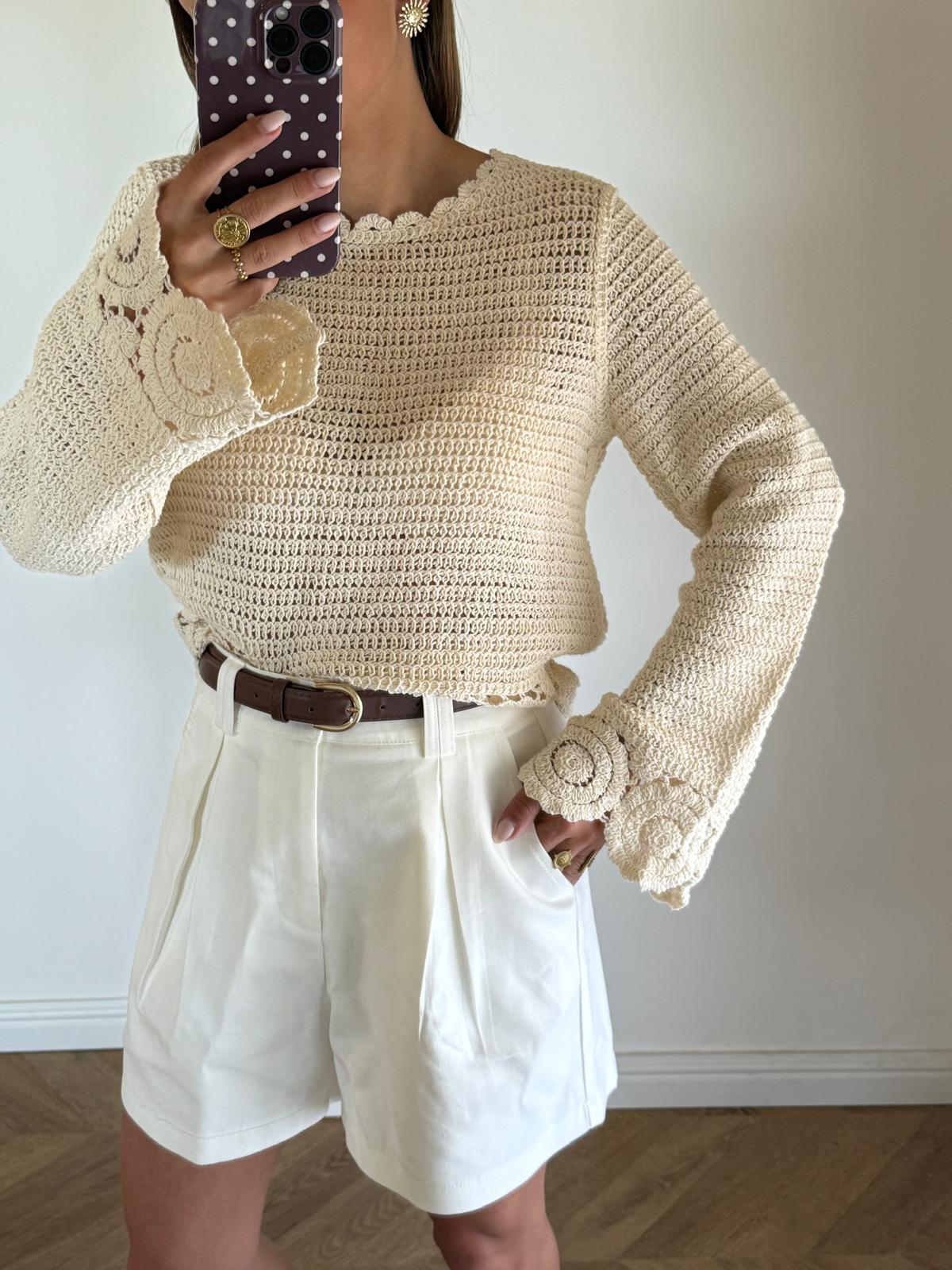 Top Camilia
