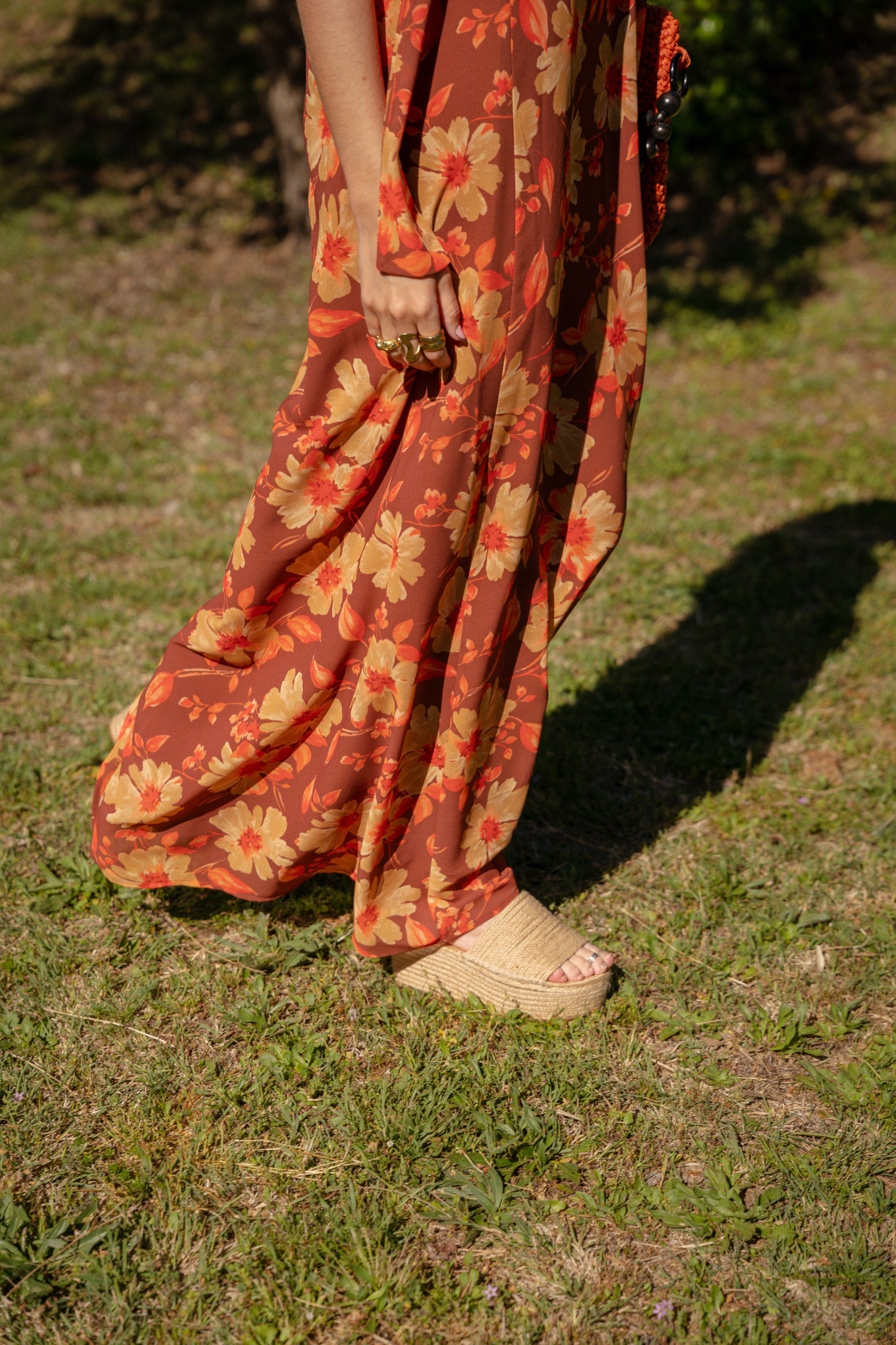 Vestido Sara Flores Marrón