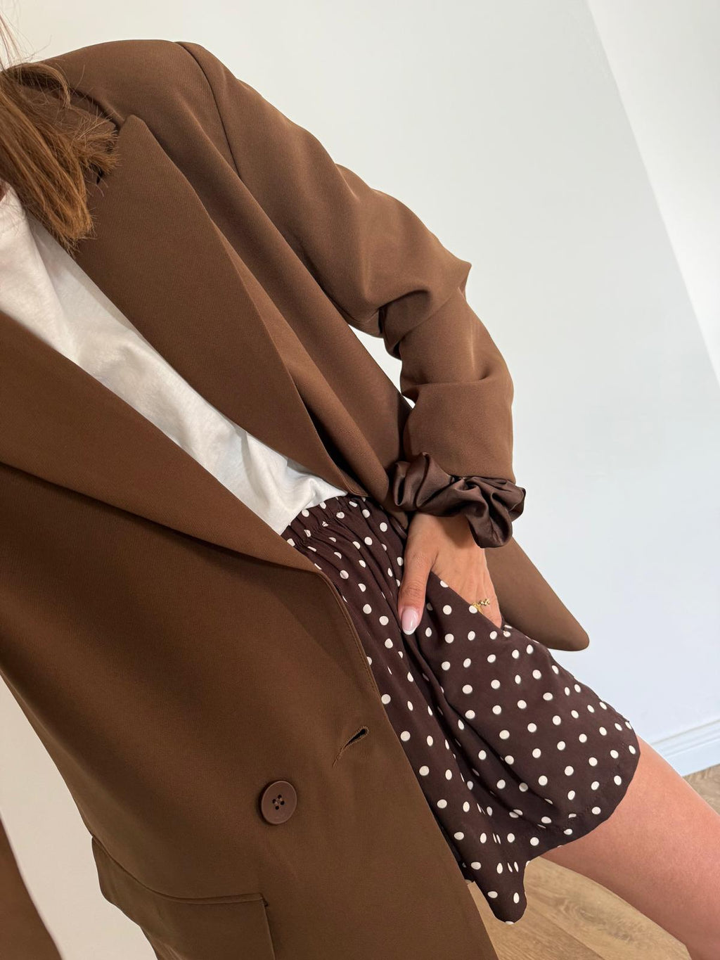 Blazer Leane