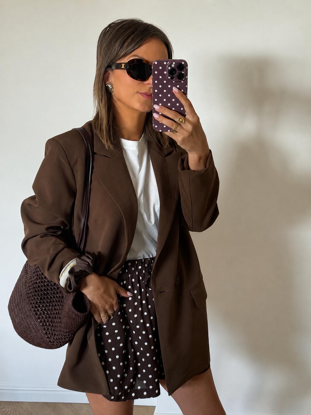 Blazer Leane