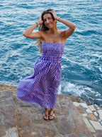Vestido de Rayas Azules y Rosas Emily