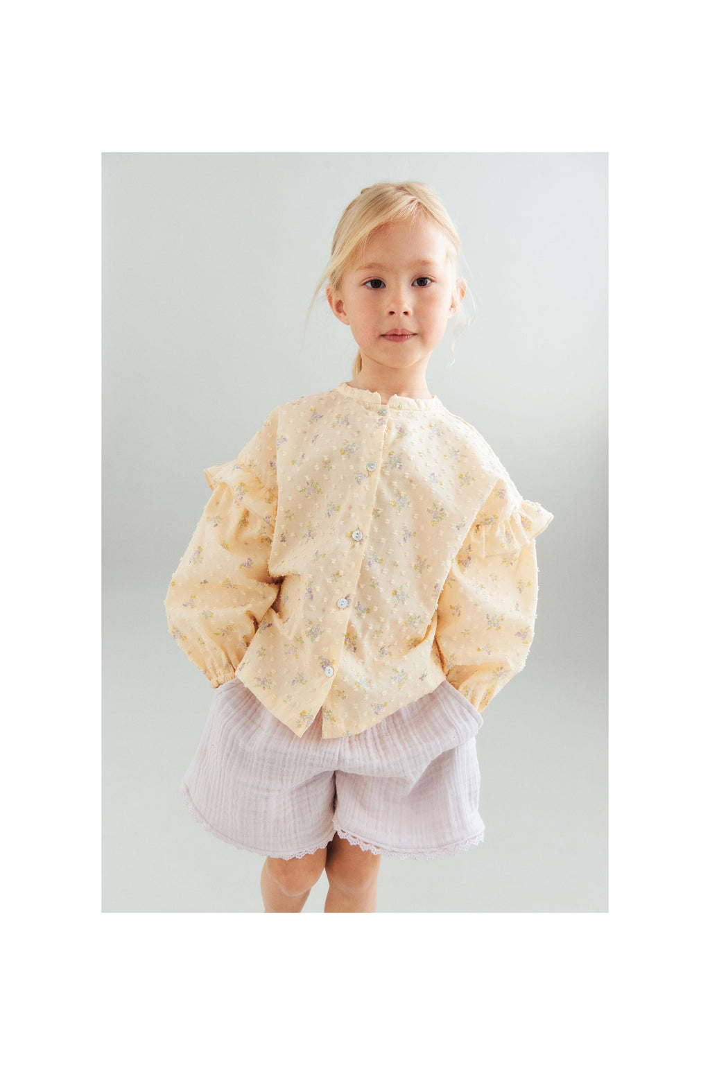 Shorts con pizzo Eileen - Fiori viola chiaro