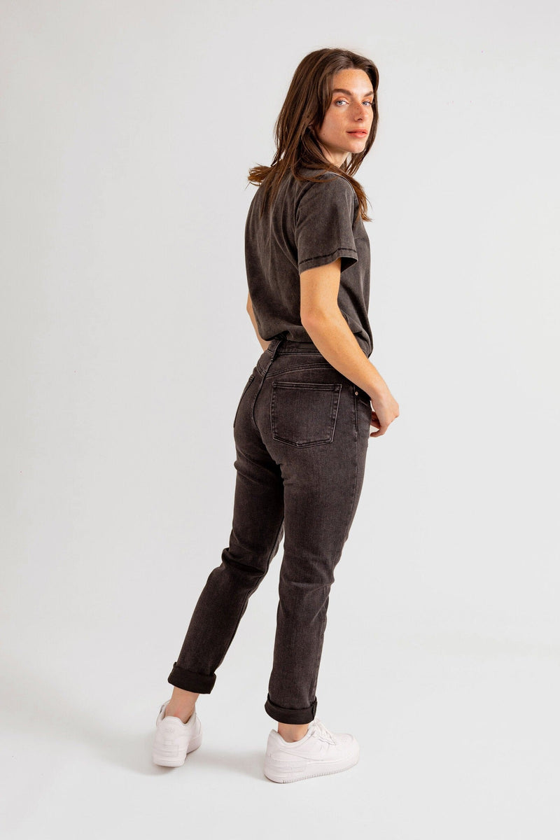 Jean slim gris foncé EMMA femme, DARK GREY, taille 26, porté par Eden (1m70) – photo 4