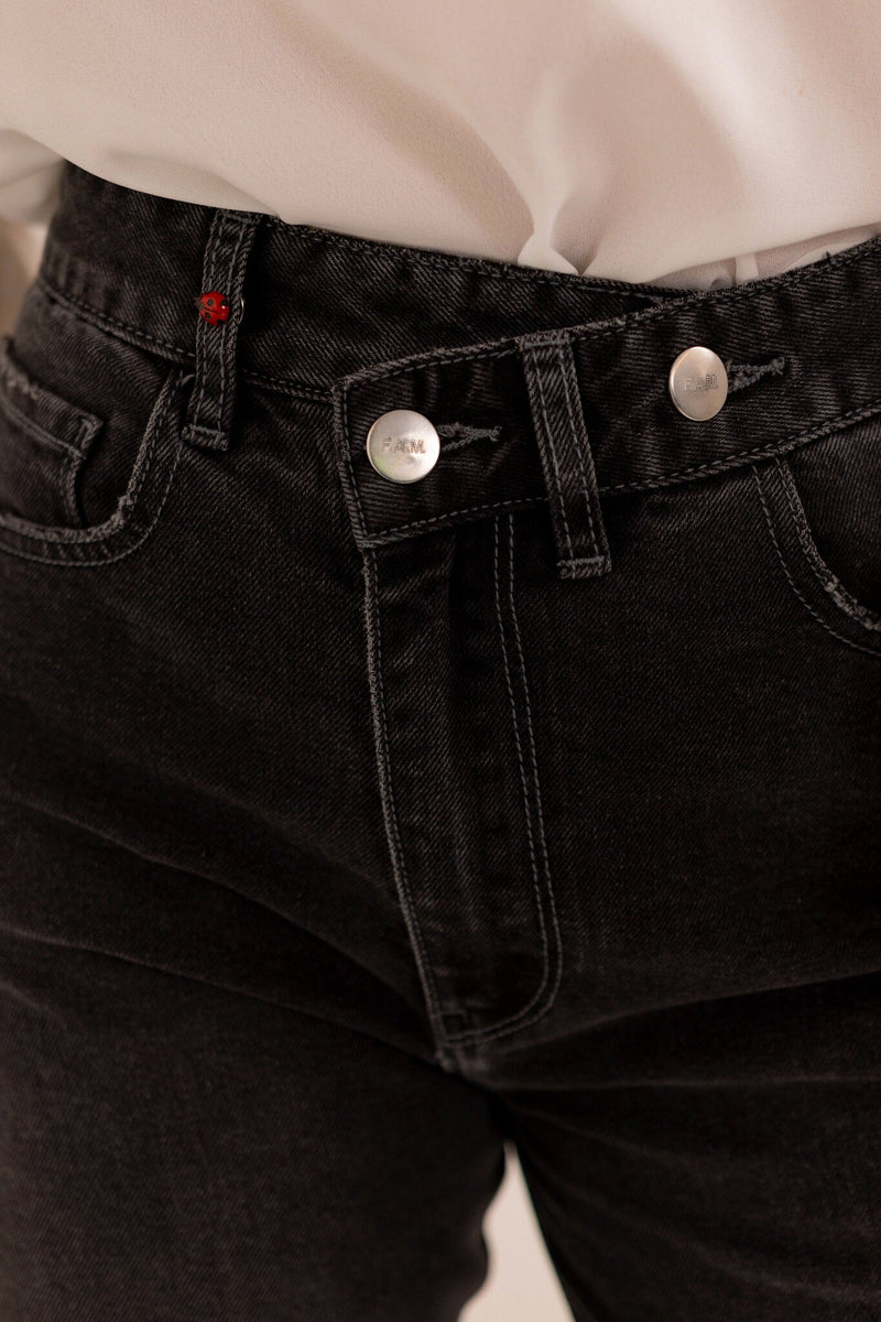 Jean balloon noir LAUREN femme, BLACK, taille 26, porté par Eden (1m70) – photo 6