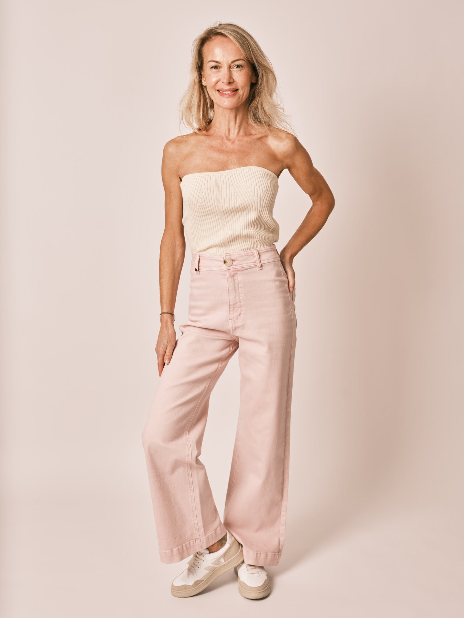 Jeans Svasati a Vita Alta Fauve