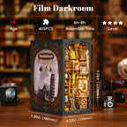 Book Nook - La Chambre Noire