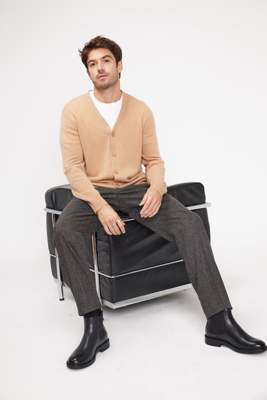 Zael V-Neck Cardigan - Beige