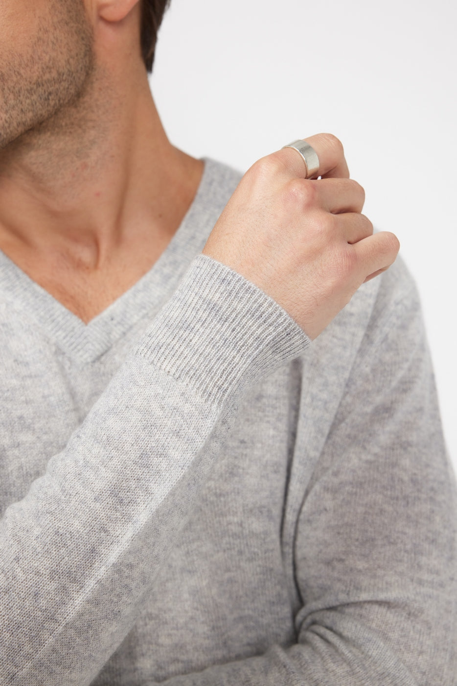 Zaher V-Neck Jumper - Light Grey