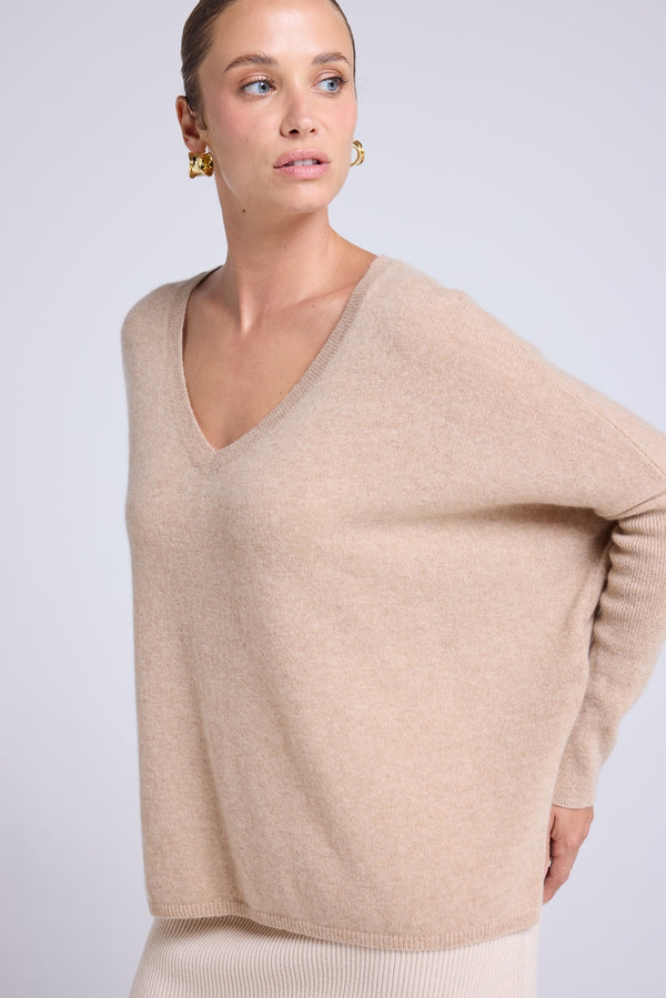 Pull Col V Poncho Zancha - Beige Crème - Femme