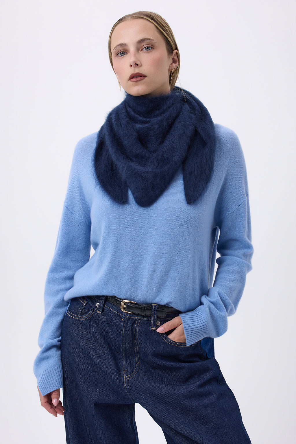 Oversized Bandana Triangle – Brushed Cashmere Bandana Zeno - Bleu Marine - Femme