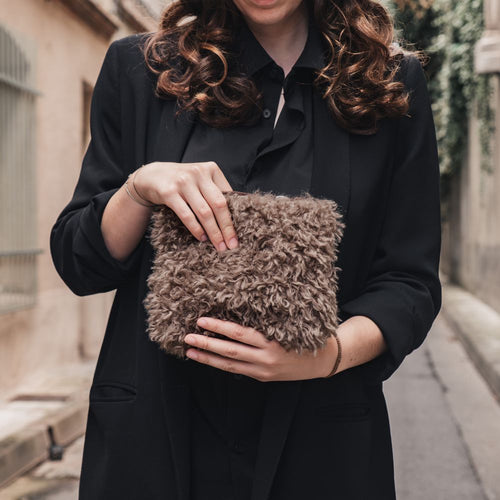 Pochette En Fausse Fourrure
