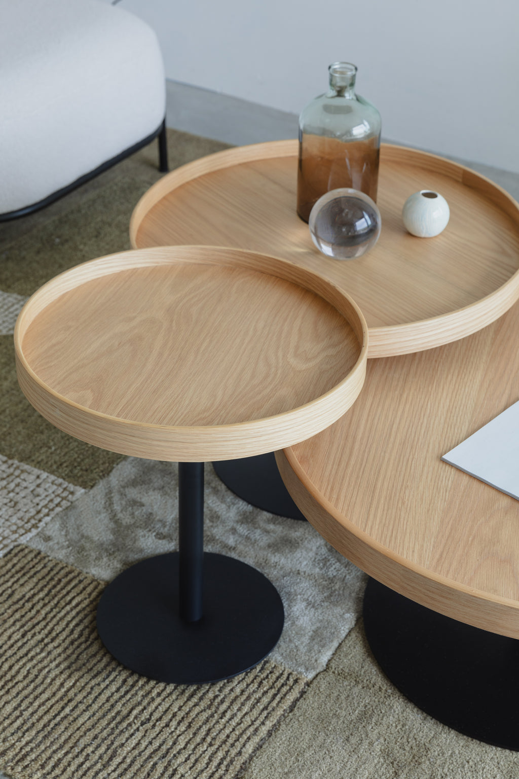 Yuri S - Side Table - Oak Veneer - Oak/Brown