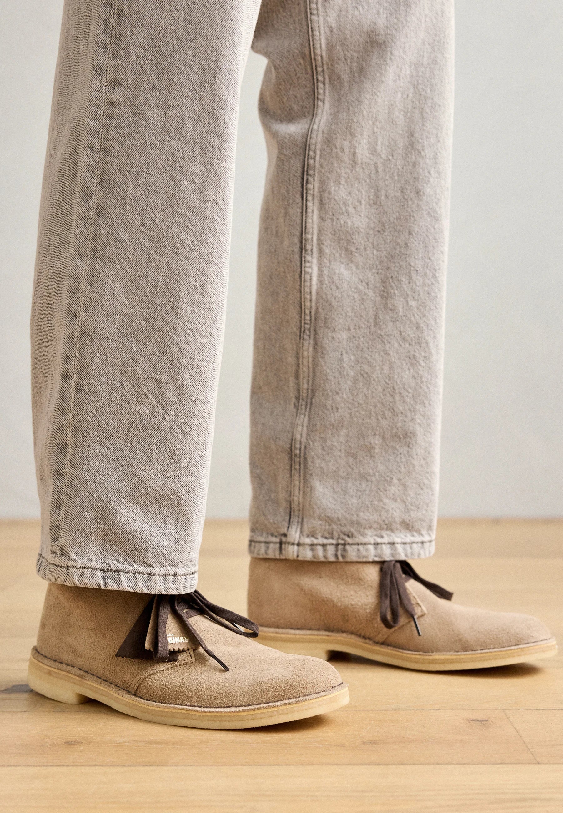 Desert Boot - Wolf Suede - Men's