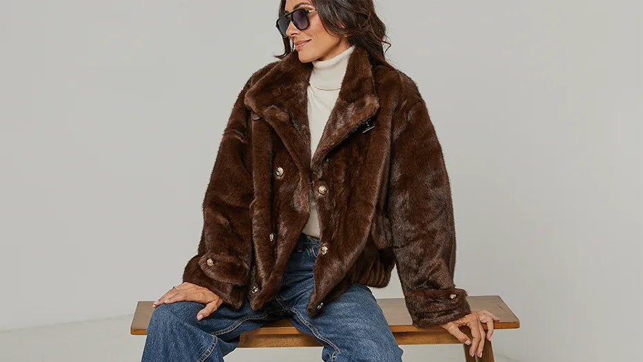 https://visuals.thebradery.com/operations/01a11ba6-2bf1-7a92-81b0-c01d1ba66186/visuals/NEW_APP/abc6aaa7-f0b6-42c8-9db2-1937fb3ecc41.webp