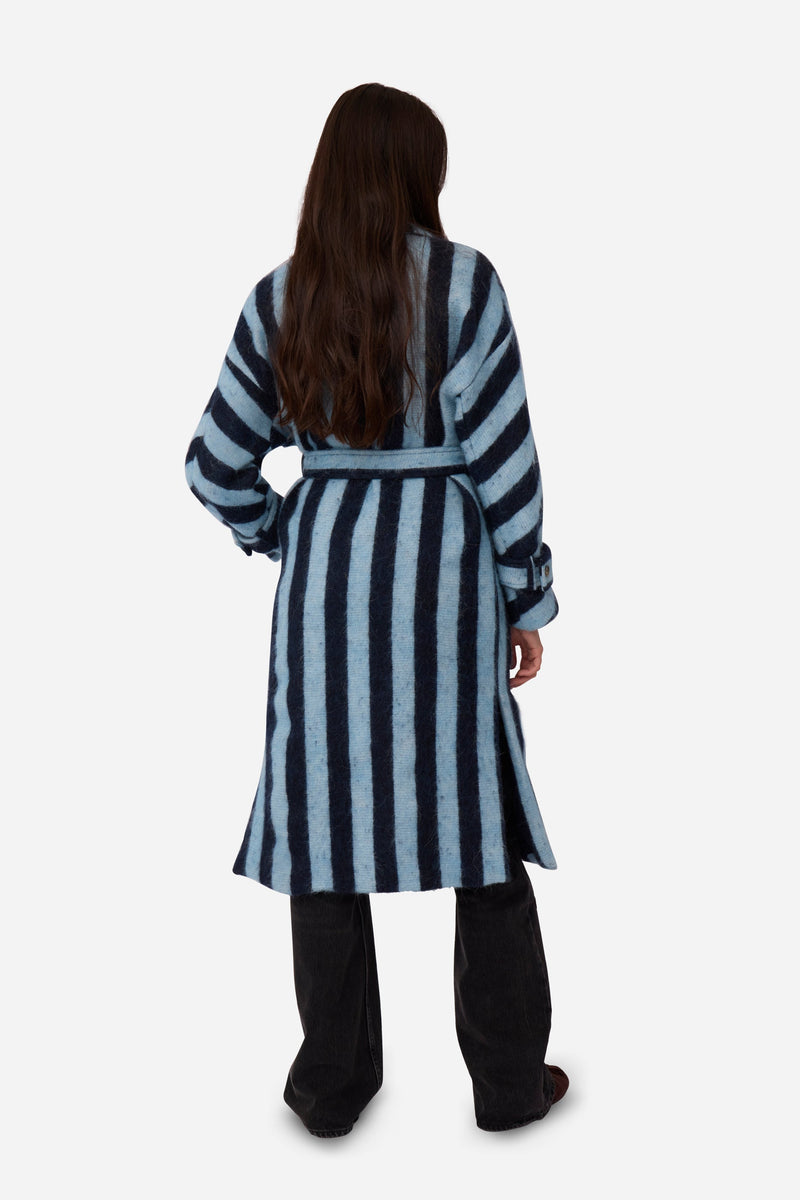 Manteau D'Alpaga À Rayures Bleues