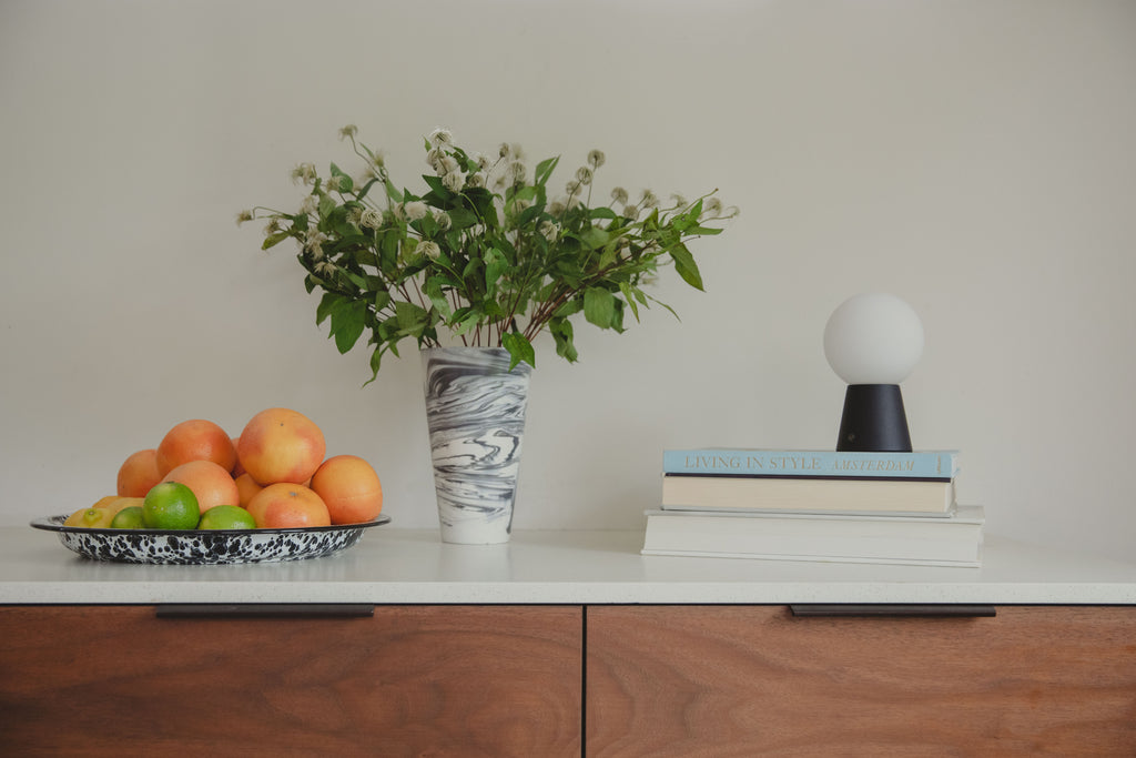 Conic S - Vase - Resin - Black/White/Grey