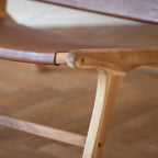 Kuna - Sillón de teca y cuero liso marrón