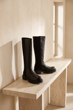 Aitana Boots - Black