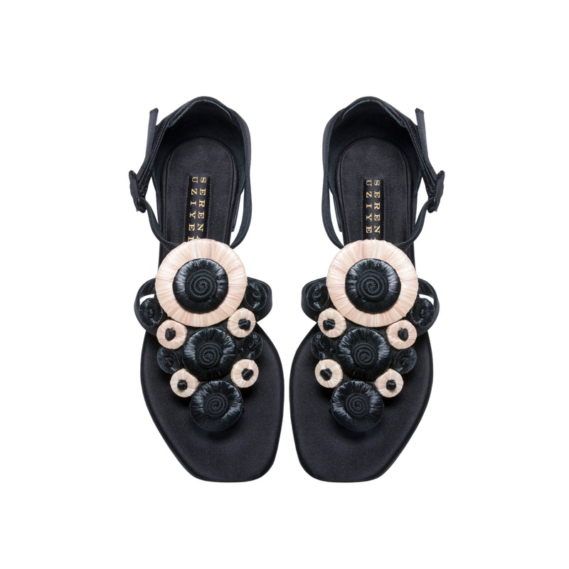 Alessa Black Flat Ankle Toe Sandal