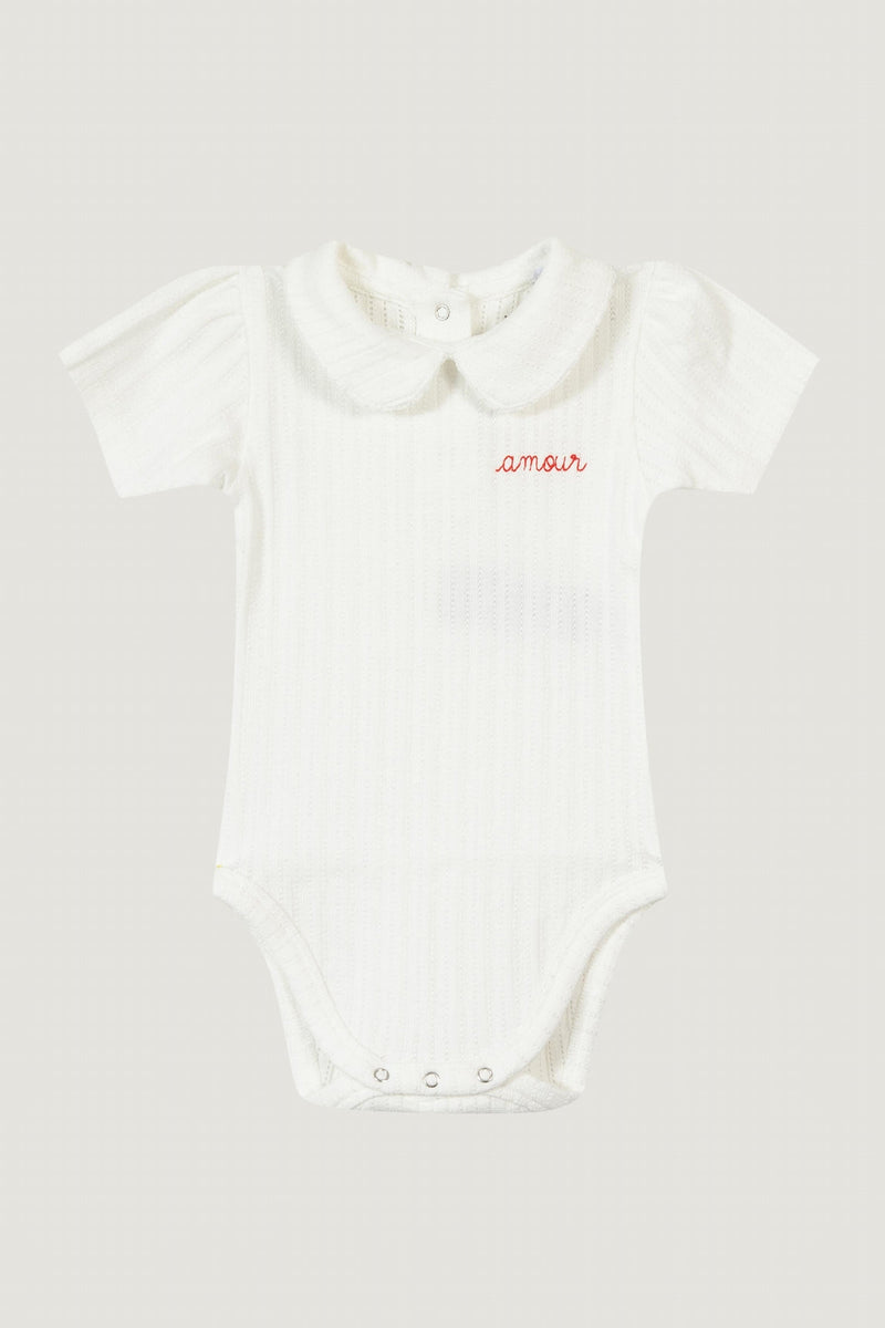 "amour" blomet onesie bourdon fierry red 18-1664#color_off-white