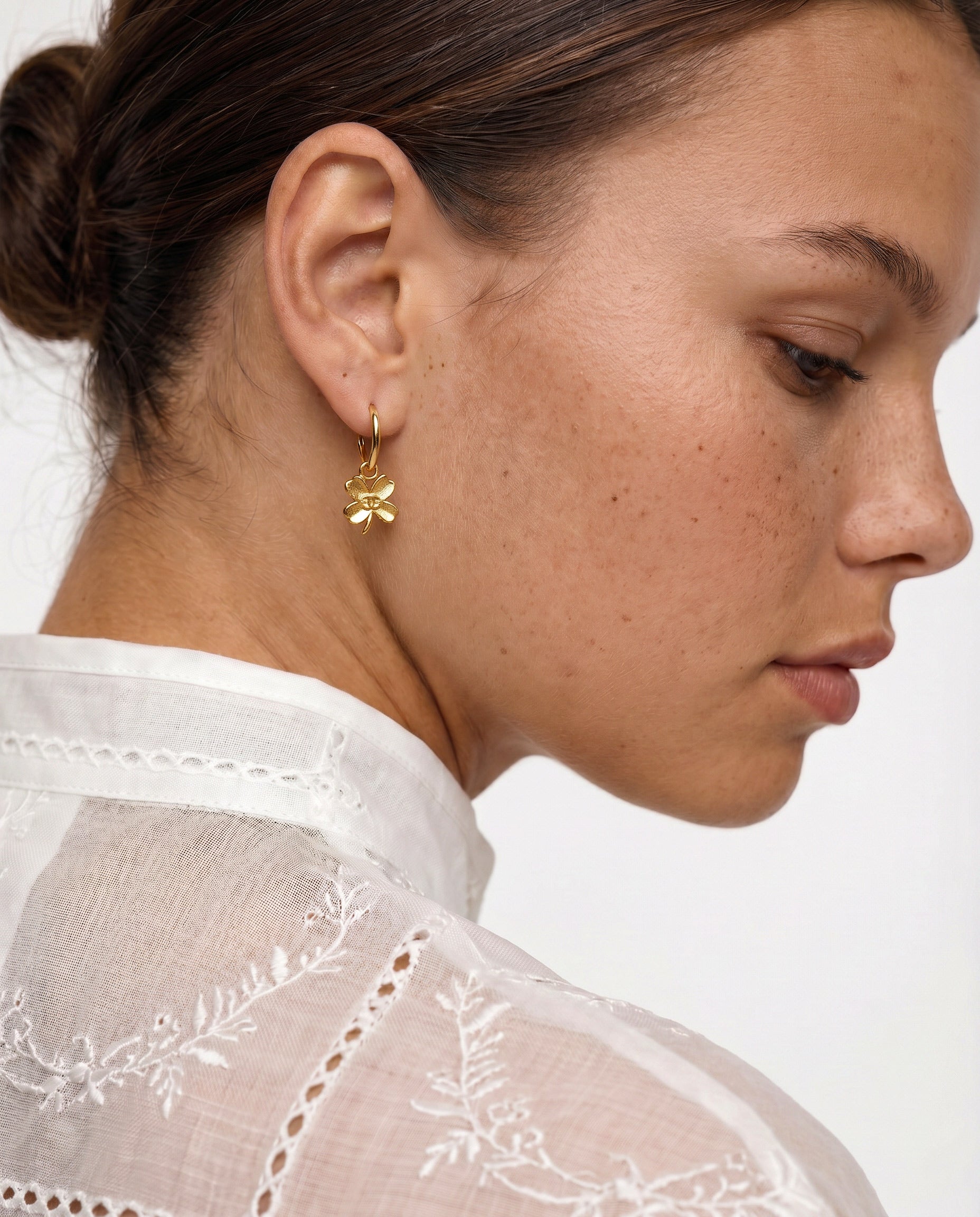 Chanel Boucles D'Oreilles Trèfle 2003