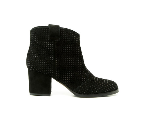 BOOTS ANN TUIL MOSCA | anntuil.com