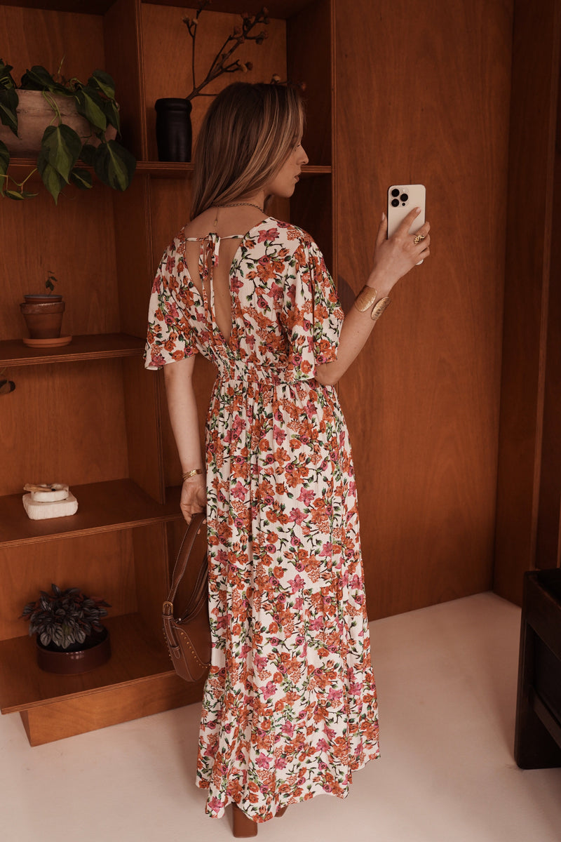 Robe Maé
