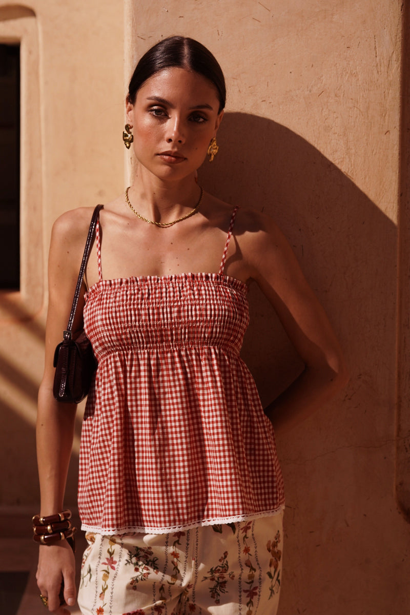 Top Dalila