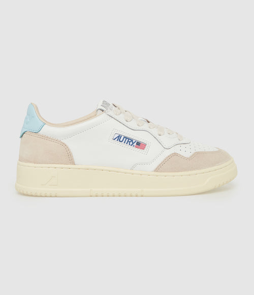 Autry - Baskets Medalist Cuir Blanc, Beige, Bleu Clair - Femme