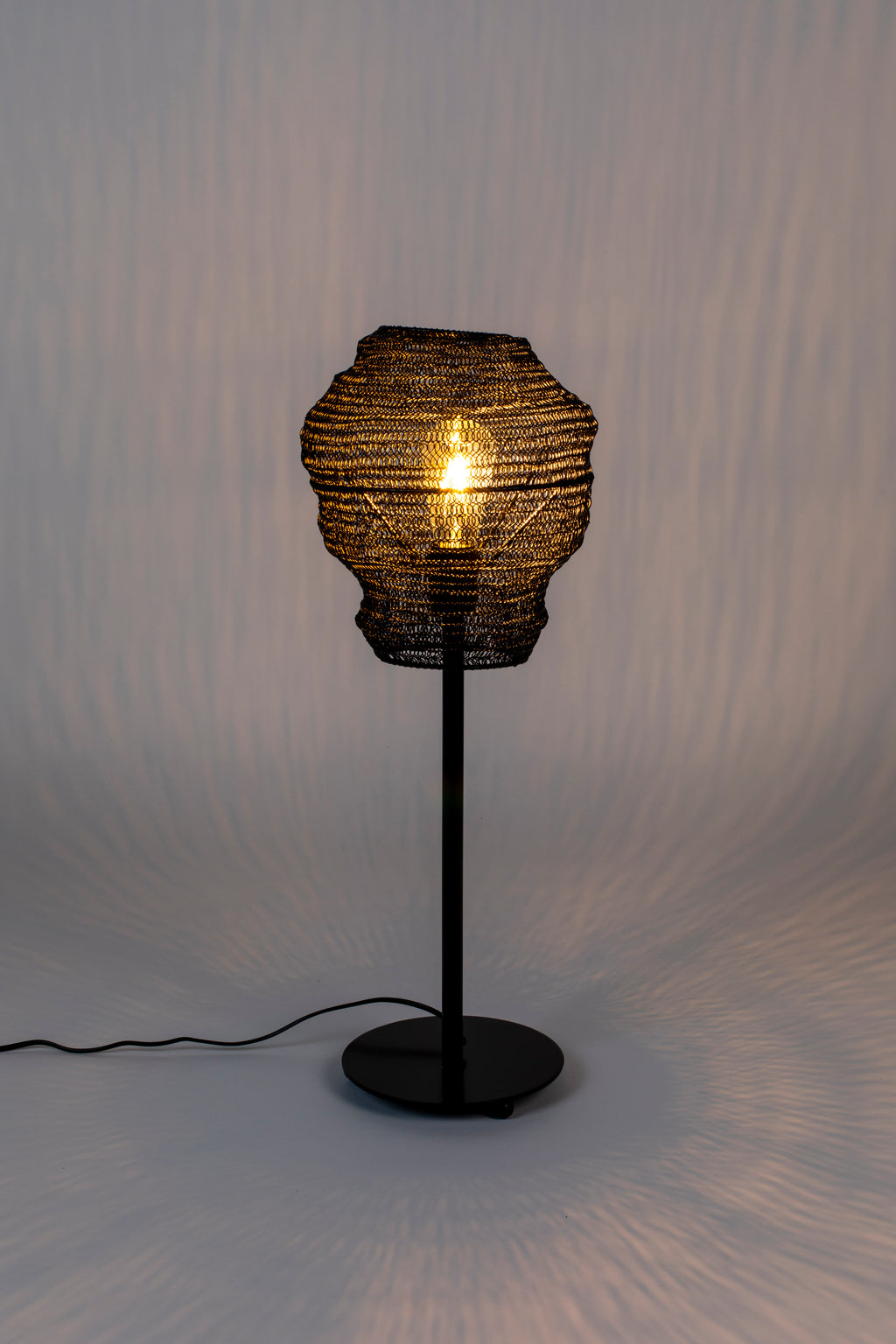 Lena - Table Lamp - Metal - Black