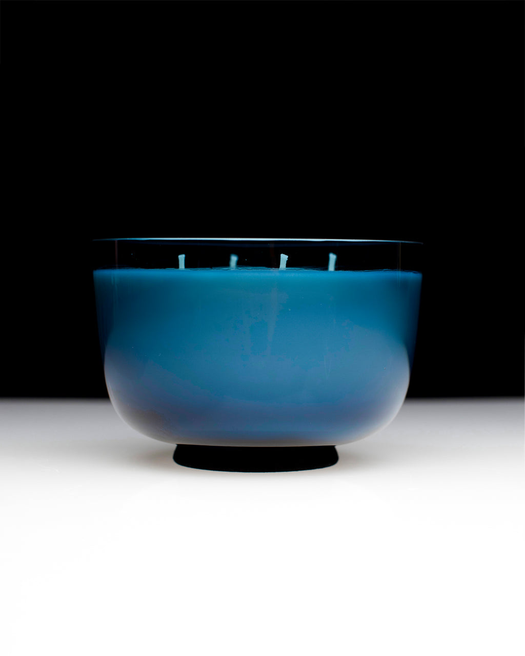 Candles Panarea - Bougie D'ambiance - M - Cire De Soja Et Paraffine - Bleu Foncé