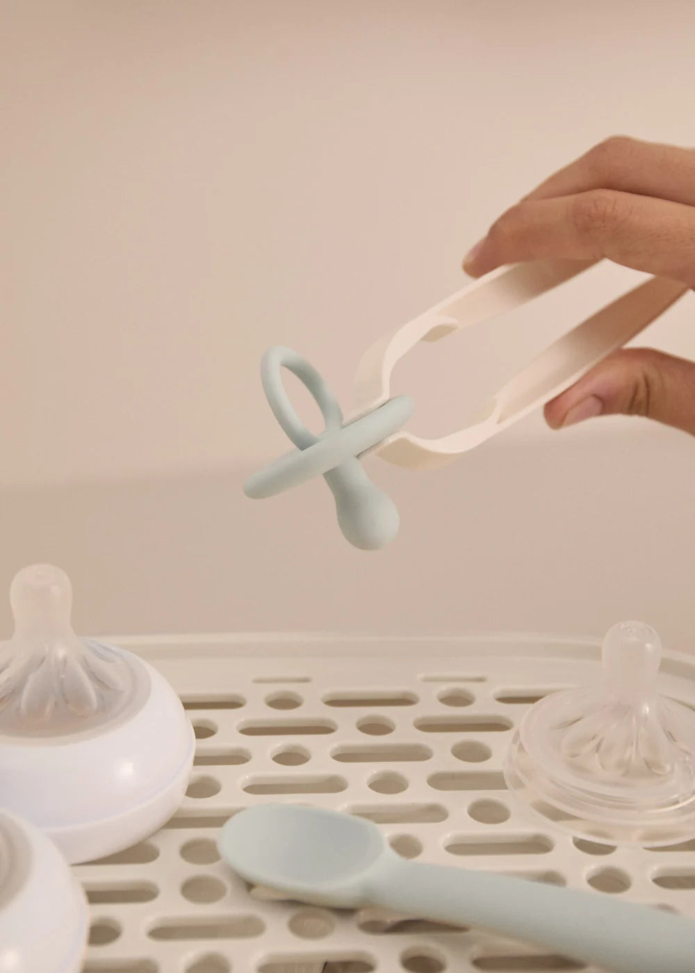 Baby Bottle Care - Esterilizador multifunción con secado para 8 biberones - Blanco roto