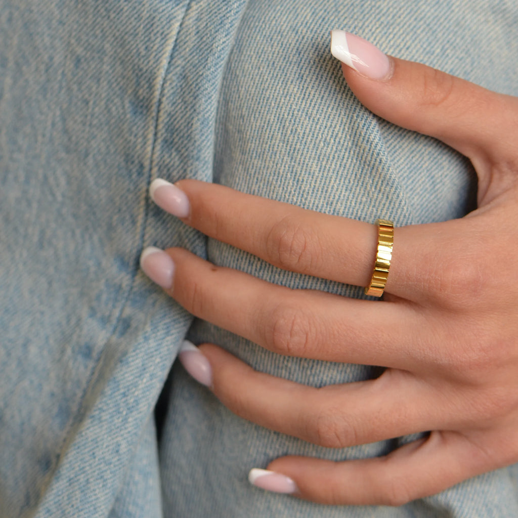 Romantic Ring